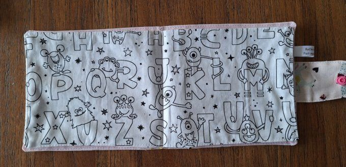 Cahier de coloriage lavable 