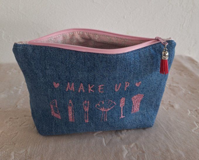 Trousse maquillage