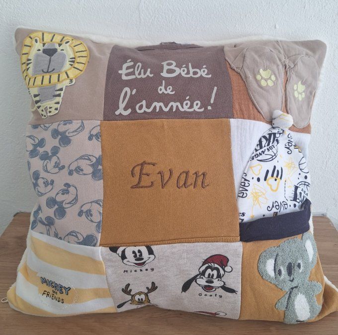 Housse de coussin  souvenir 