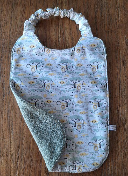 Serviette maternelle