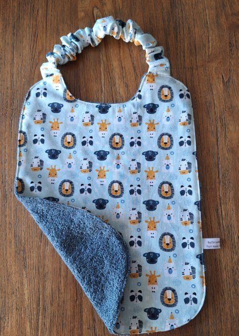 Serviette maternelle